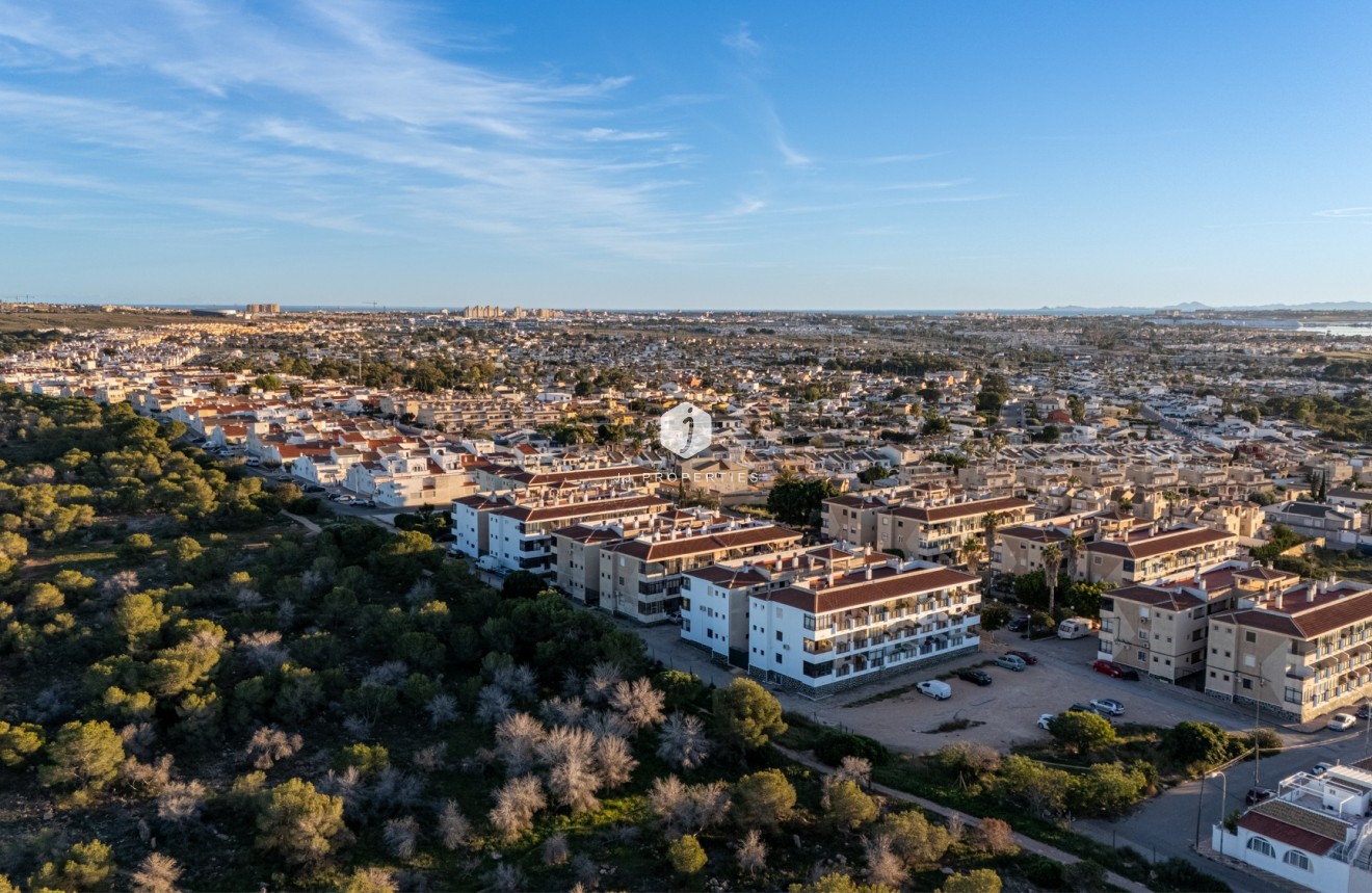 Tweedehands - Appartement / flat -
Torrevieja - Costa Blanca