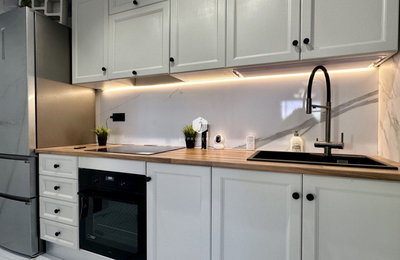 Segunda mano - Apartamento / piso -
Orihuela Costa - Costa Blanca