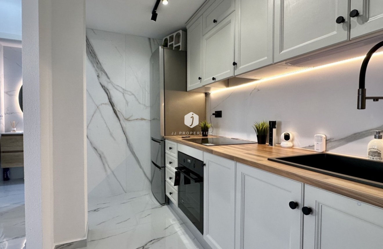 Segunda mano - Apartamento / piso -
Orihuela Costa - Costa Blanca