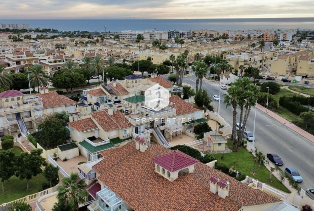 Segunda mano - Apartamento / piso -
Orihuela Costa - Costa Blanca