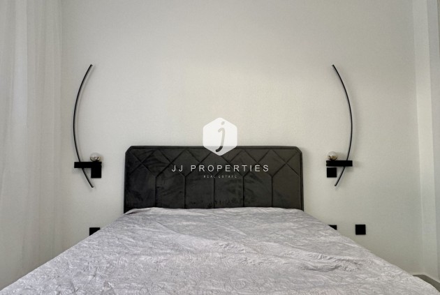 Segunda mano - Apartamento / piso -
Orihuela Costa - Costa Blanca