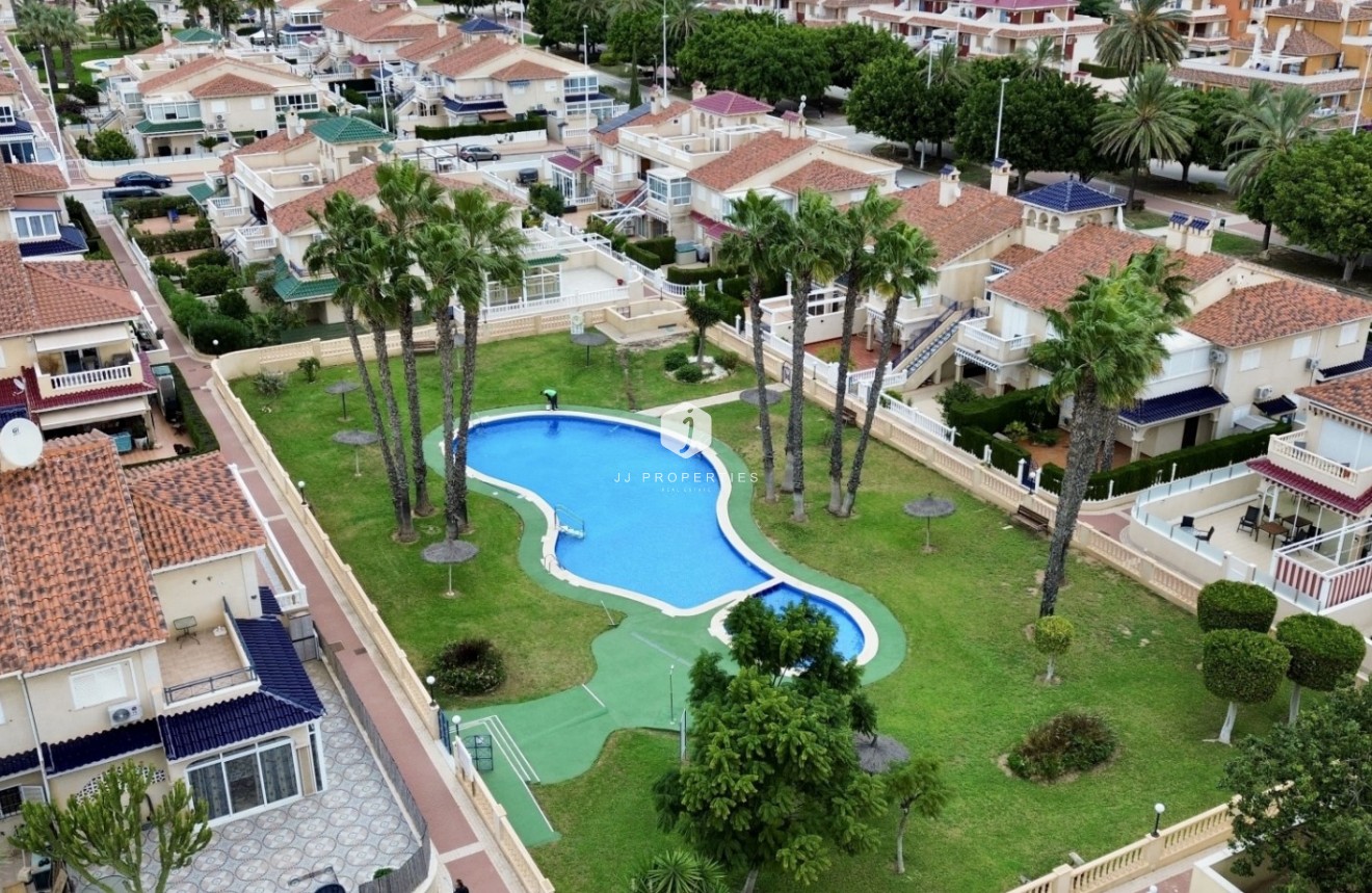 Segunda mano - Apartamento / piso -
Orihuela Costa - Costa Blanca