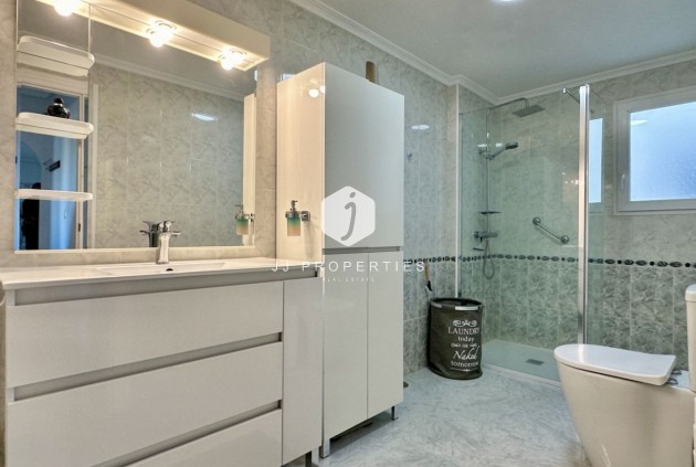 Z drugiej ręki - Mieszkanie w bloku -
Orihuela Costa - Costa Blanca