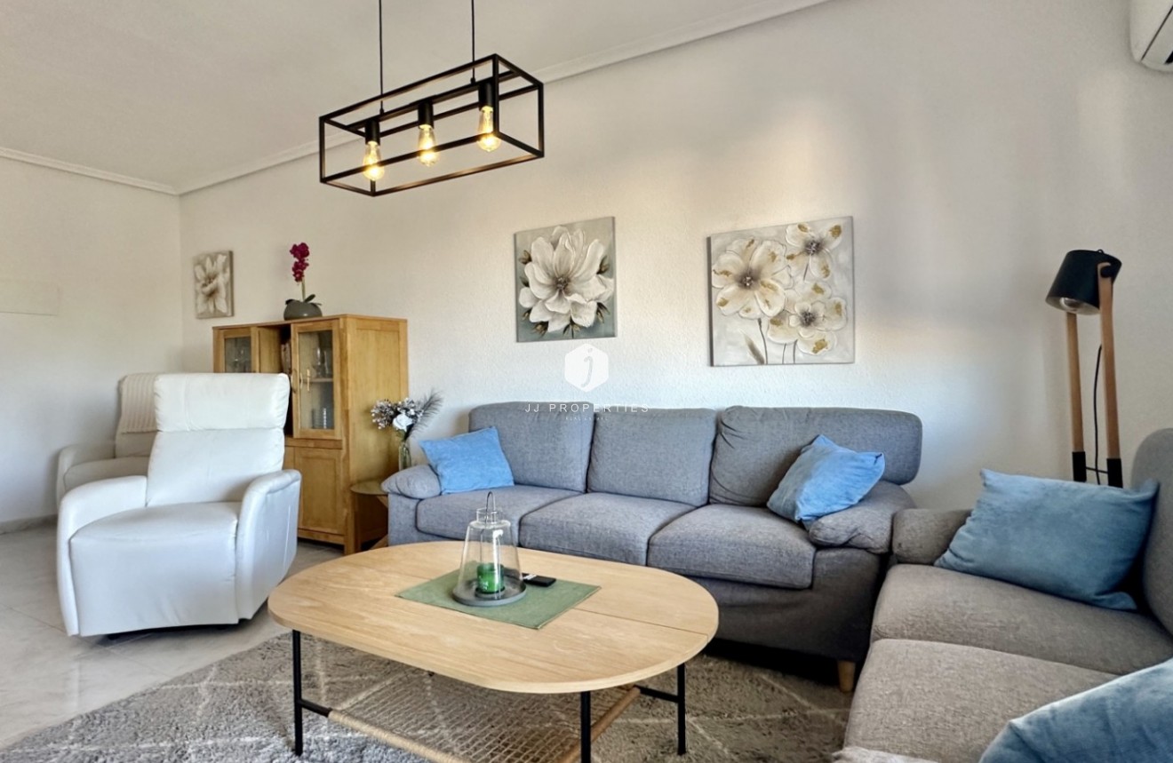 Z drugiej ręki - Mieszkanie w bloku -
Orihuela Costa - Costa Blanca