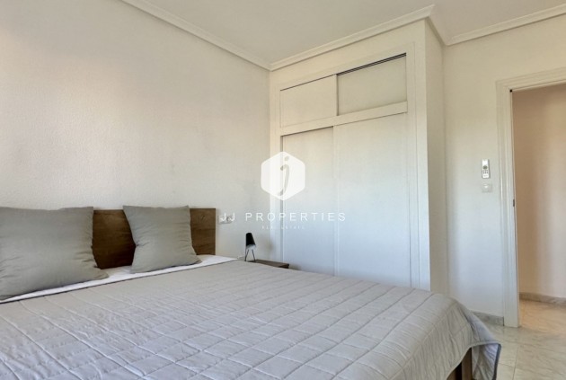 Z drugiej ręki - Mieszkanie w bloku -
Orihuela Costa - Costa Blanca