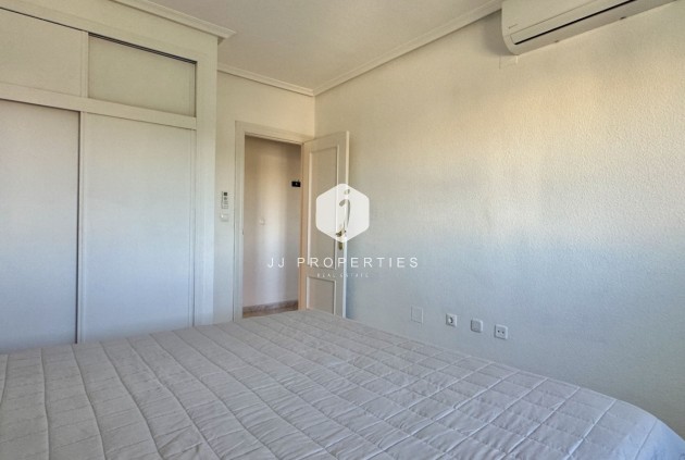 Z drugiej ręki - Mieszkanie w bloku -
Orihuela Costa - Costa Blanca