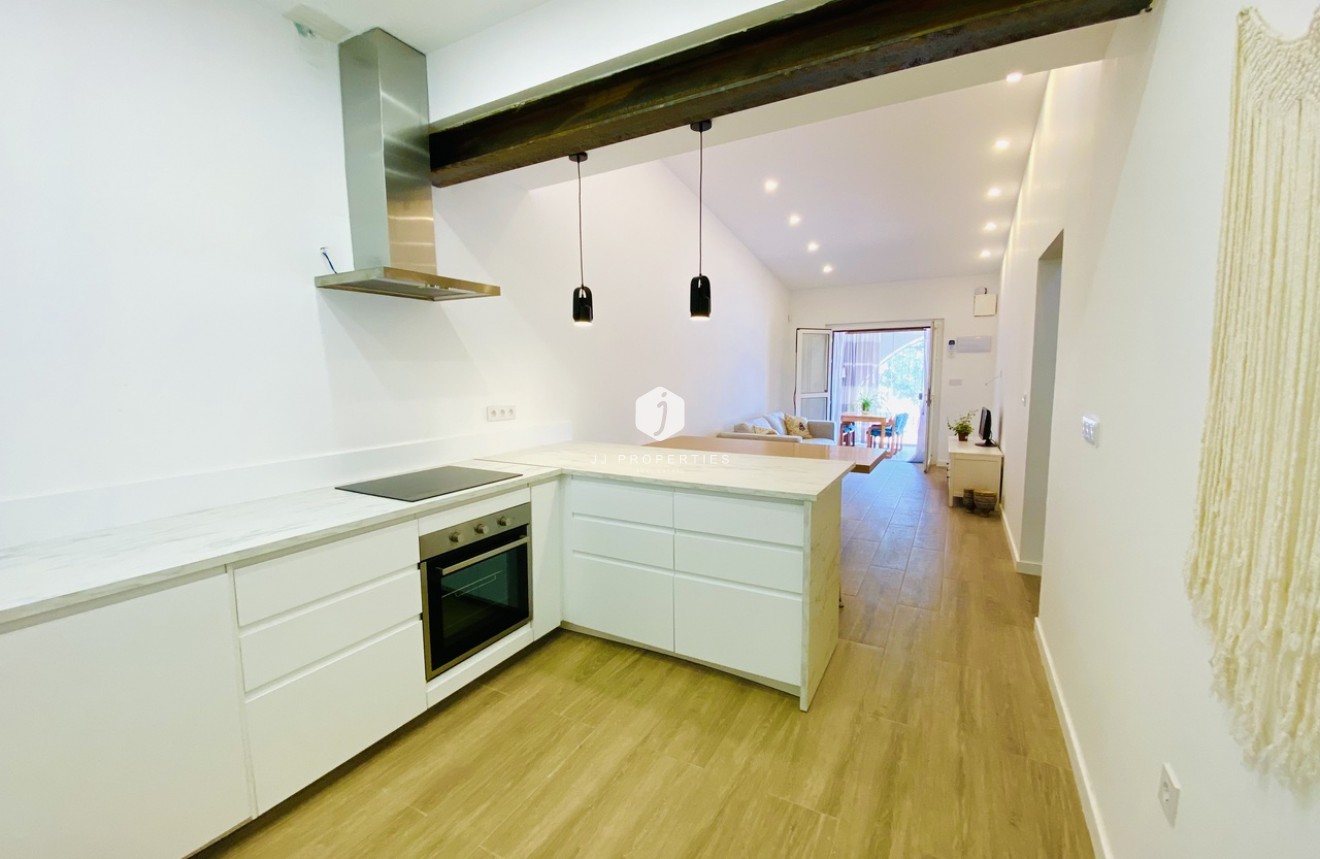 Aus zweiter Hand - Bungalow -
Playa Flamenca - Costa Blanca