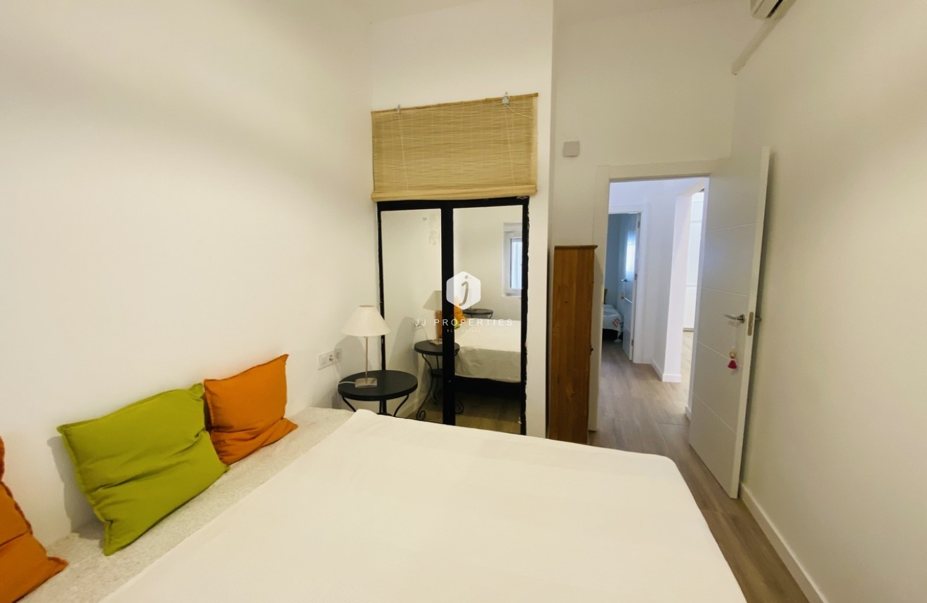 Aus zweiter Hand - Bungalow -
Playa Flamenca - Costa Blanca