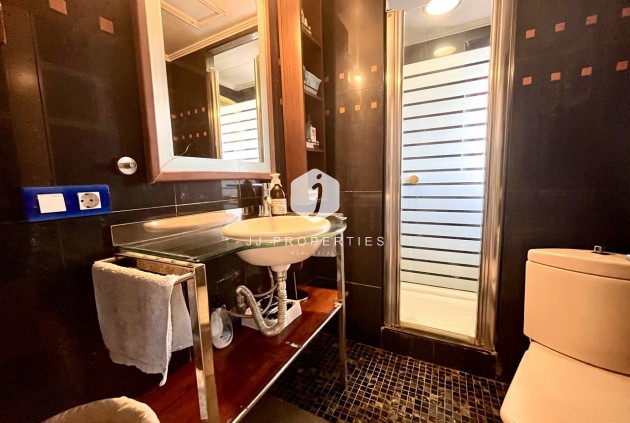 Z drugiej ręki - Mieszkanie w bloku -
Torrevieja - Costa Blanca