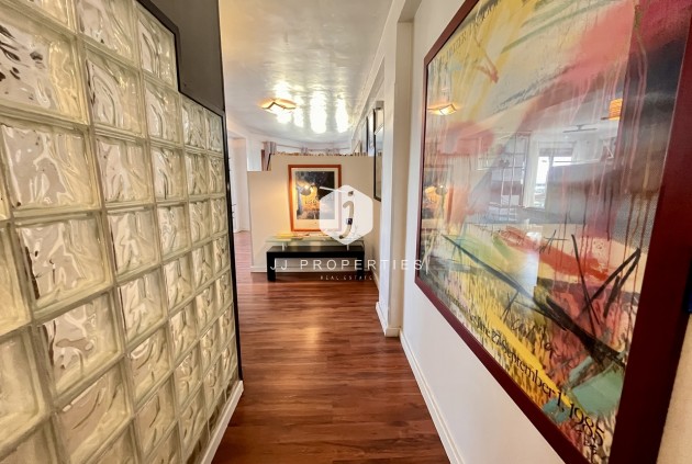 Z drugiej ręki - Mieszkanie w bloku -
Torrevieja - Costa Blanca