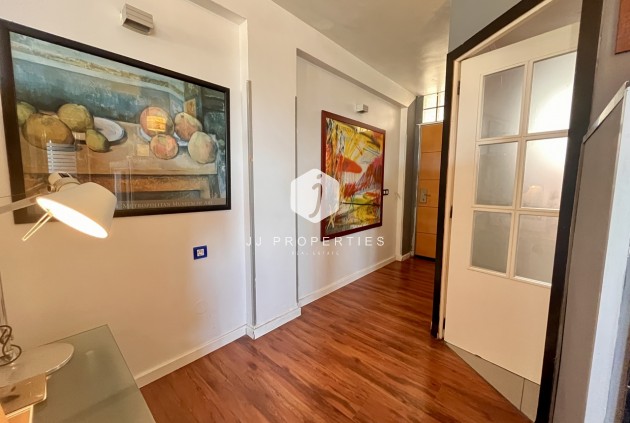 Z drugiej ręki - Mieszkanie w bloku -
Torrevieja - Costa Blanca