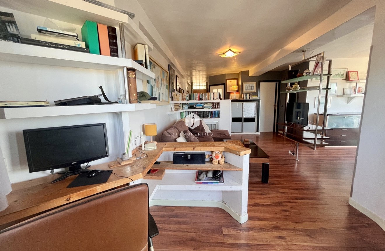 Z drugiej ręki - Mieszkanie w bloku -
Torrevieja - Costa Blanca