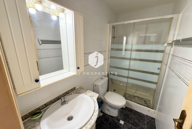 Segunda mano - Apartamento / piso -
Torrevieja - La Mata