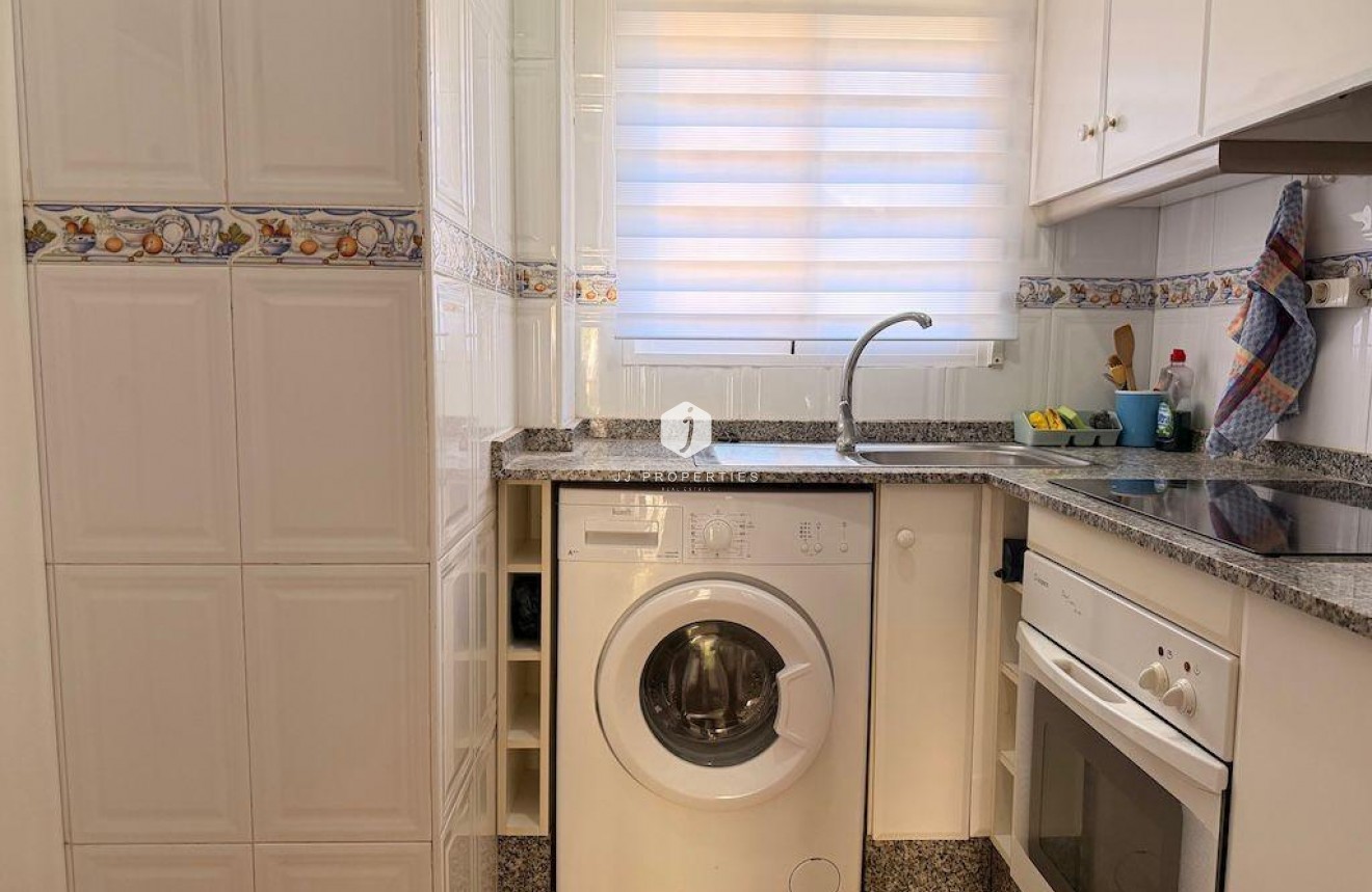 Segunda mano - Bungalow -
Orihuela Costa - Costa Blanca