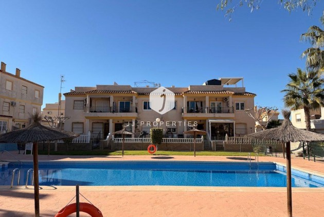 Segunda mano - Bungalow -
Orihuela Costa - Costa Blanca