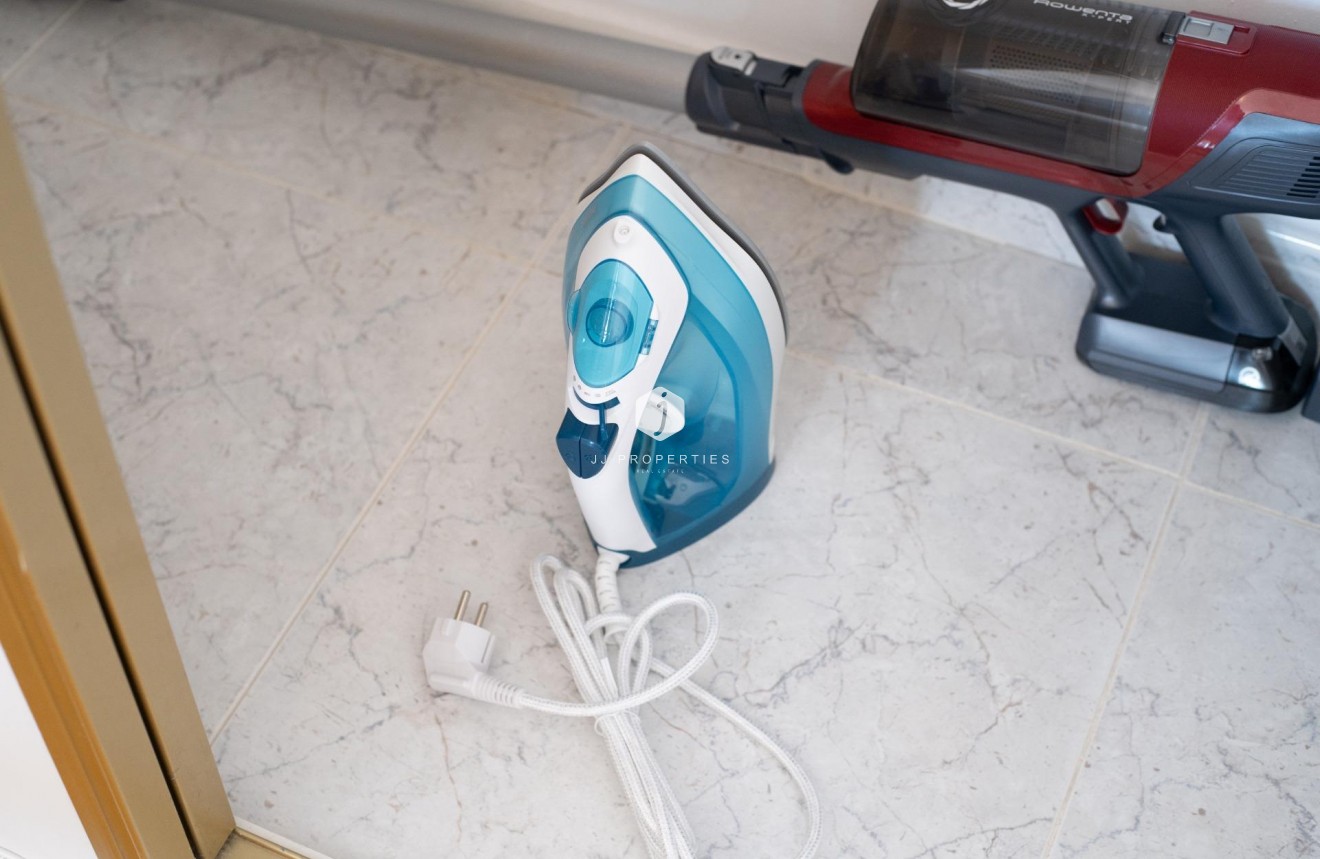 Aus zweiter Hand - Chalet -
Orihuela Costa - Los Almendros-la Florida