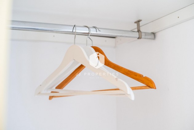 Aus zweiter Hand - Chalet -
Orihuela Costa - Los Almendros-la Florida