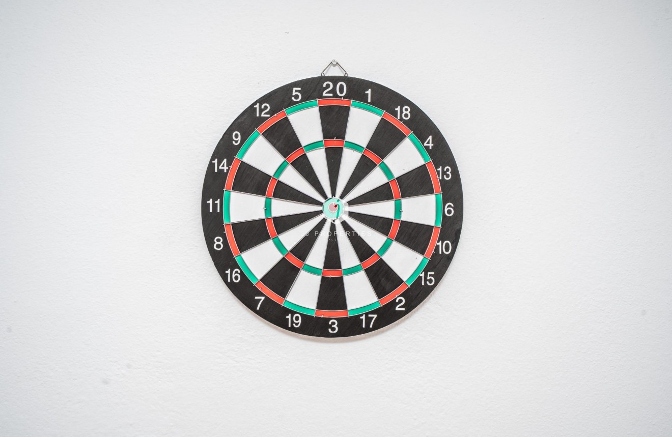 Aus zweiter Hand - Chalet -
Orihuela Costa - Los Almendros-la Florida