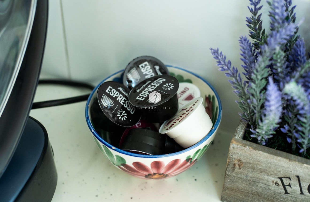 Aus zweiter Hand - Chalet -
Orihuela Costa - Los Almendros-la Florida