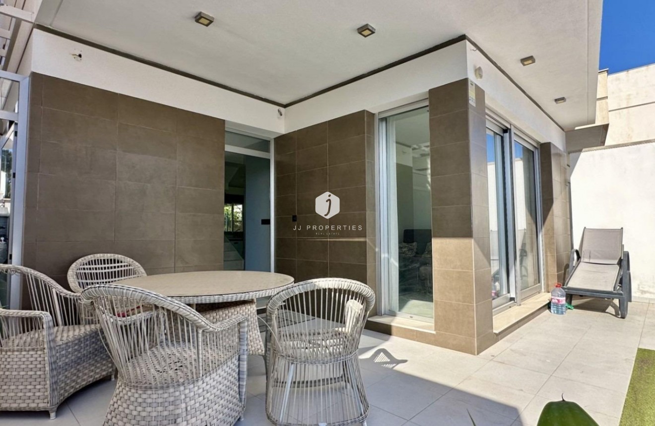 Segunda mano - Villa -
Orihuela Costa - Lomas De Cabo Roig-los Dolses