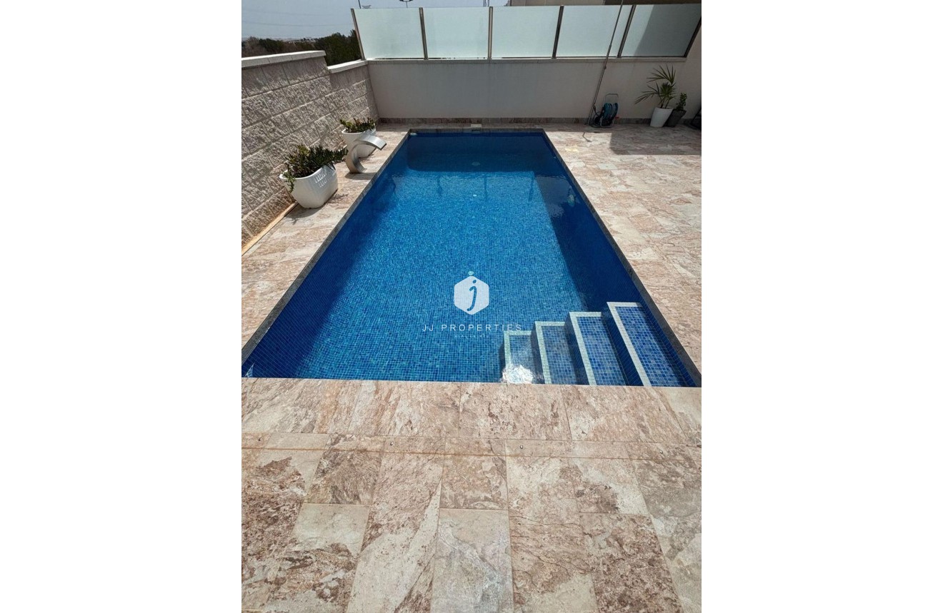 Tweedehands - Villa -
Orihuela Costa - Villamartín-las Filipinas