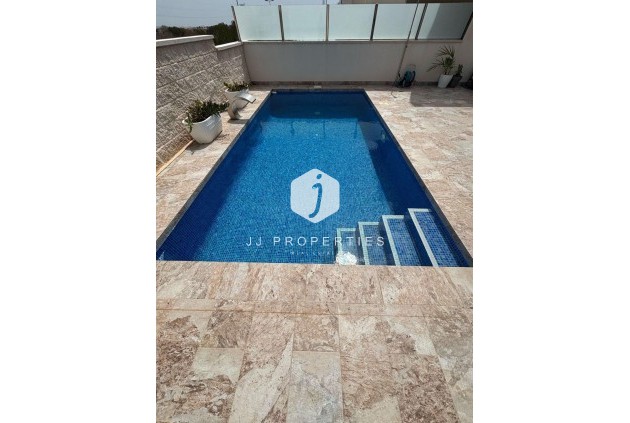 Tweedehands - Villa -
Orihuela Costa - Villamartín-las Filipinas