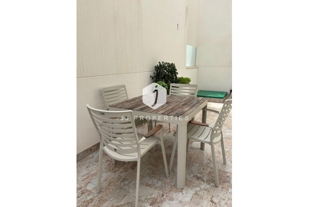 Tweedehands - Villa -
Orihuela Costa - Villamartín-las Filipinas