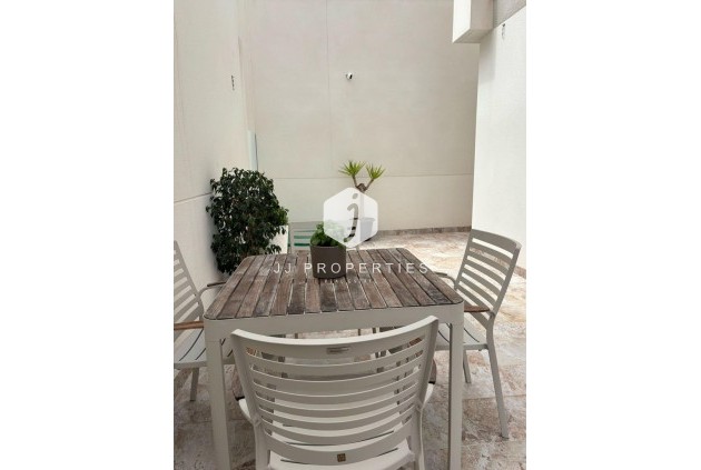 Tweedehands - Villa -
Orihuela Costa - Villamartín-las Filipinas