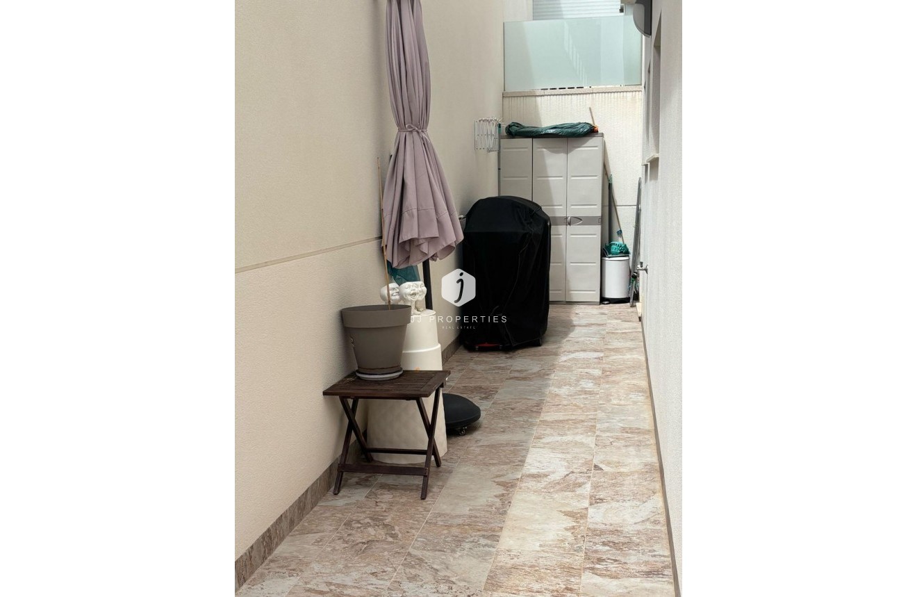 Tweedehands - Villa -
Orihuela Costa - Villamartín-las Filipinas