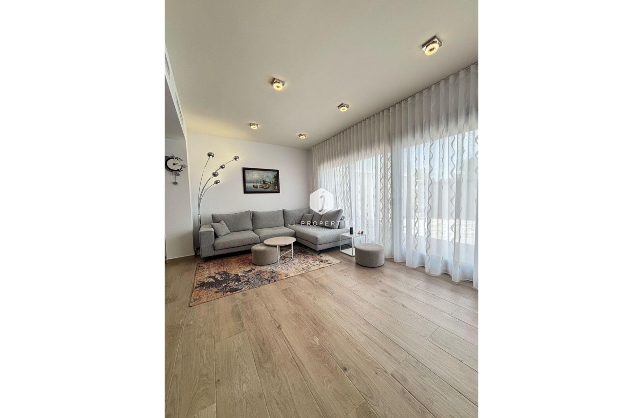 Tweedehands - Villa -
Orihuela Costa - Villamartín-las Filipinas