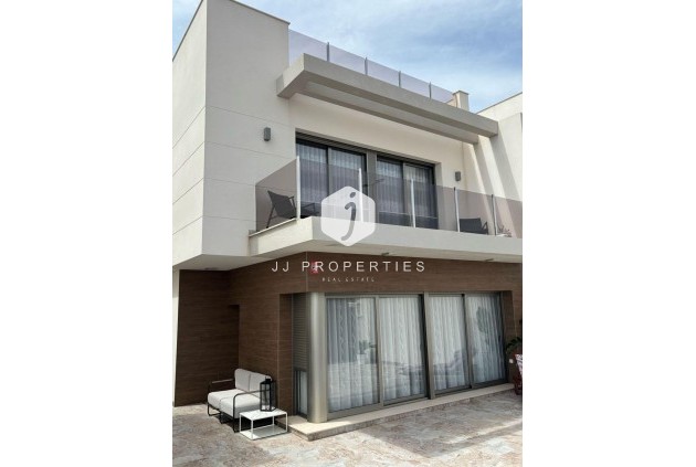 Tweedehands - Villa -
Orihuela Costa - Villamartín-las Filipinas