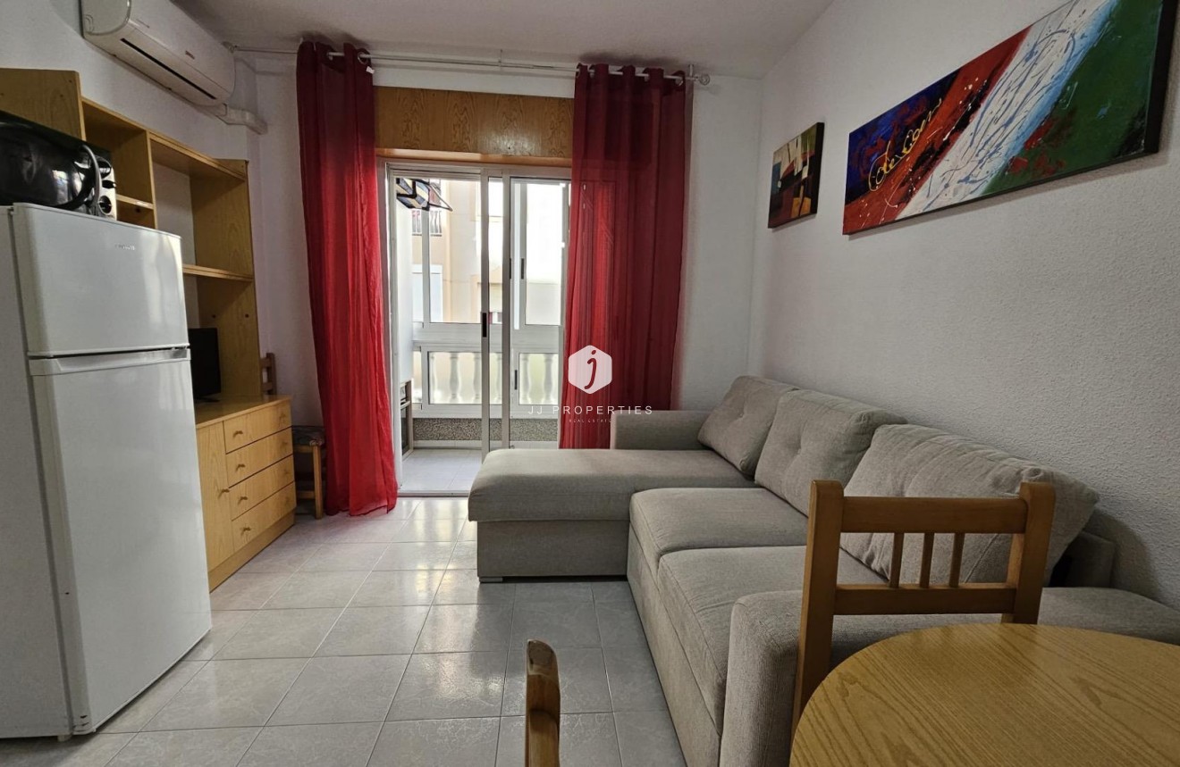 D'occasion - Appartement -
Torrevieja - Acequion