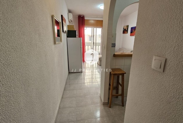 D'occasion - Appartement -
Torrevieja - Acequion