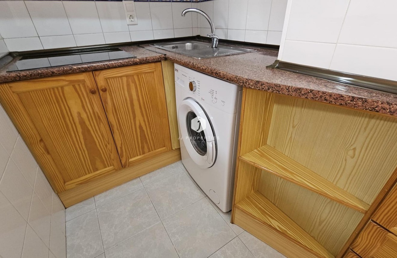 D'occasion - Appartement -
Torrevieja - Acequion