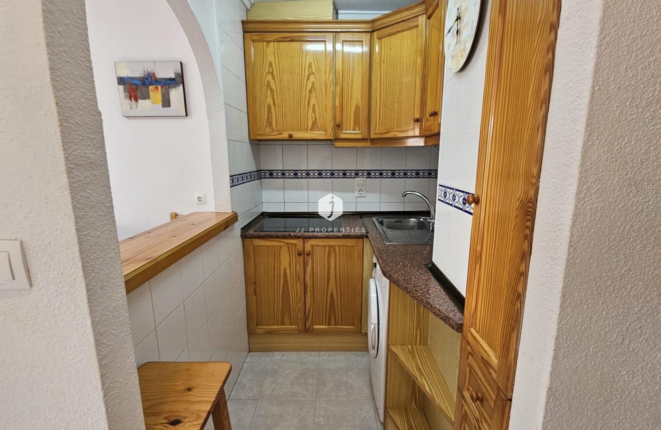 D'occasion - Appartement -
Torrevieja - Acequion