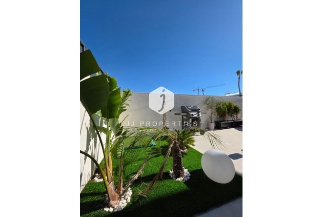 D'occasion - Villa -
Benijofar