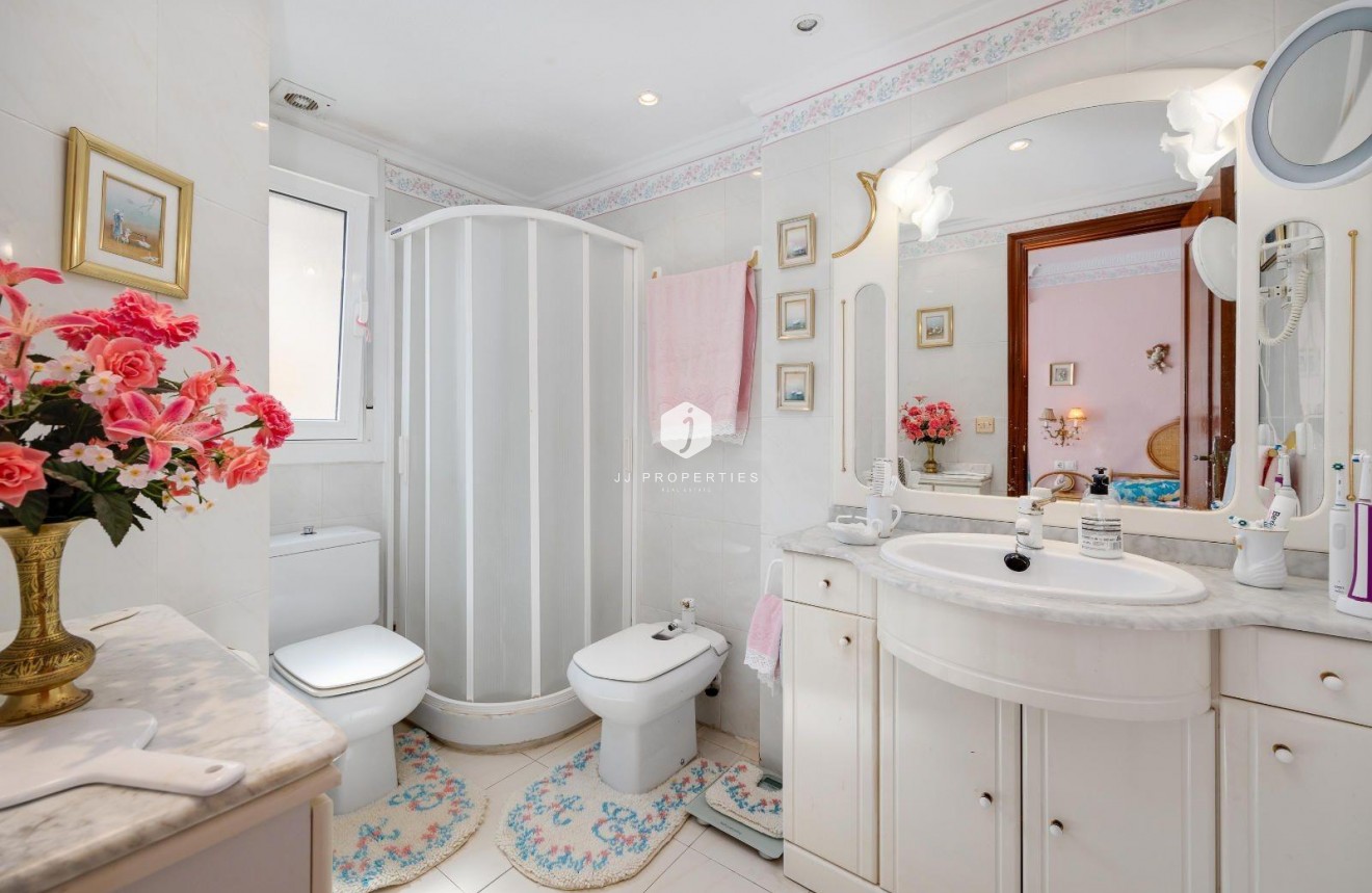 Tweedehands - Appartement / flat -
Torrevieja - Cabo cervera