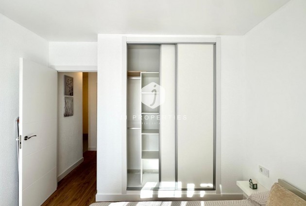 Tweedehands - Chalet -
Torrevieja - Estacion de autobuses