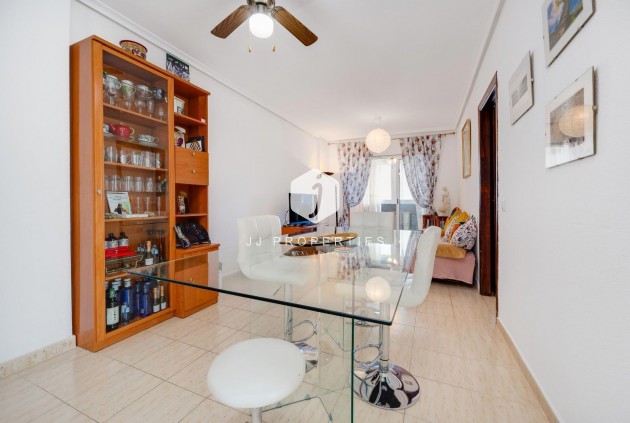 Z drugiej ręki - Mieszkanie w bloku -
Torrevieja - La Siesta - El Salado - Torreta