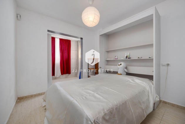 Z drugiej ręki - Mieszkanie w bloku -
Torrevieja - La Siesta - El Salado - Torreta