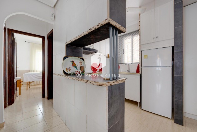 Z drugiej ręki - Mieszkanie w bloku -
Torrevieja - La Siesta - El Salado - Torreta