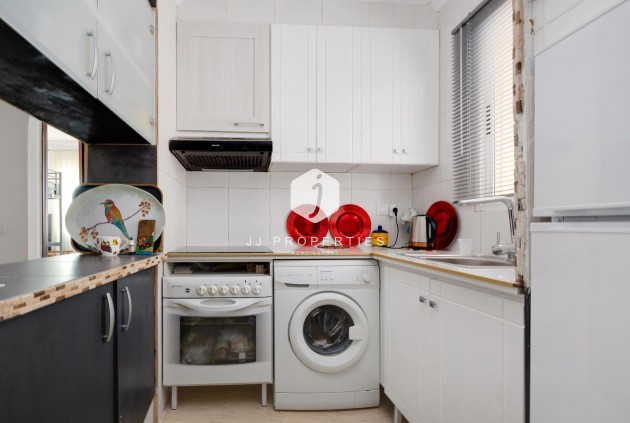 Z drugiej ręki - Mieszkanie w bloku -
Torrevieja - La Siesta - El Salado - Torreta