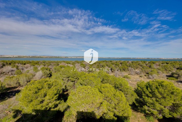 Z drugiej ręki - Mieszkanie w bloku -
Torrevieja - La Siesta - El Salado - Torreta