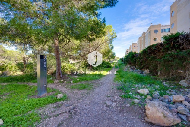 Z drugiej ręki - Mieszkanie w bloku -
Torrevieja - La Siesta - El Salado - Torreta