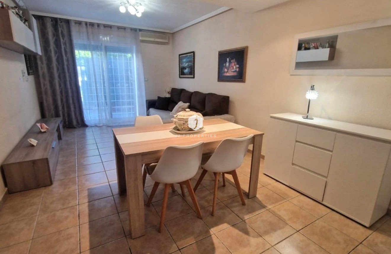 Aus zweiter Hand - Chalet -
Torrevieja - Torreblanca