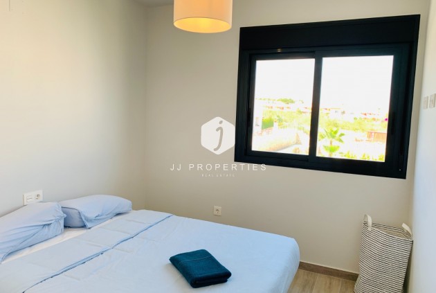 Tweedehands - Appartement / flat -
San Miguel de Salinas - Inland