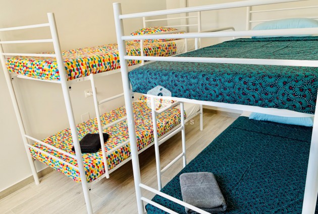 Tweedehands - Appartement / flat -
San Miguel de Salinas - Inland