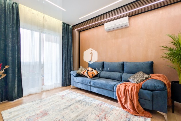 Z drugiej ręki - Mieszkanie w bloku -
Torrevieja - Costa Blanca