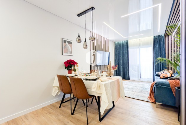 Z drugiej ręki - Mieszkanie w bloku -
Torrevieja - Costa Blanca