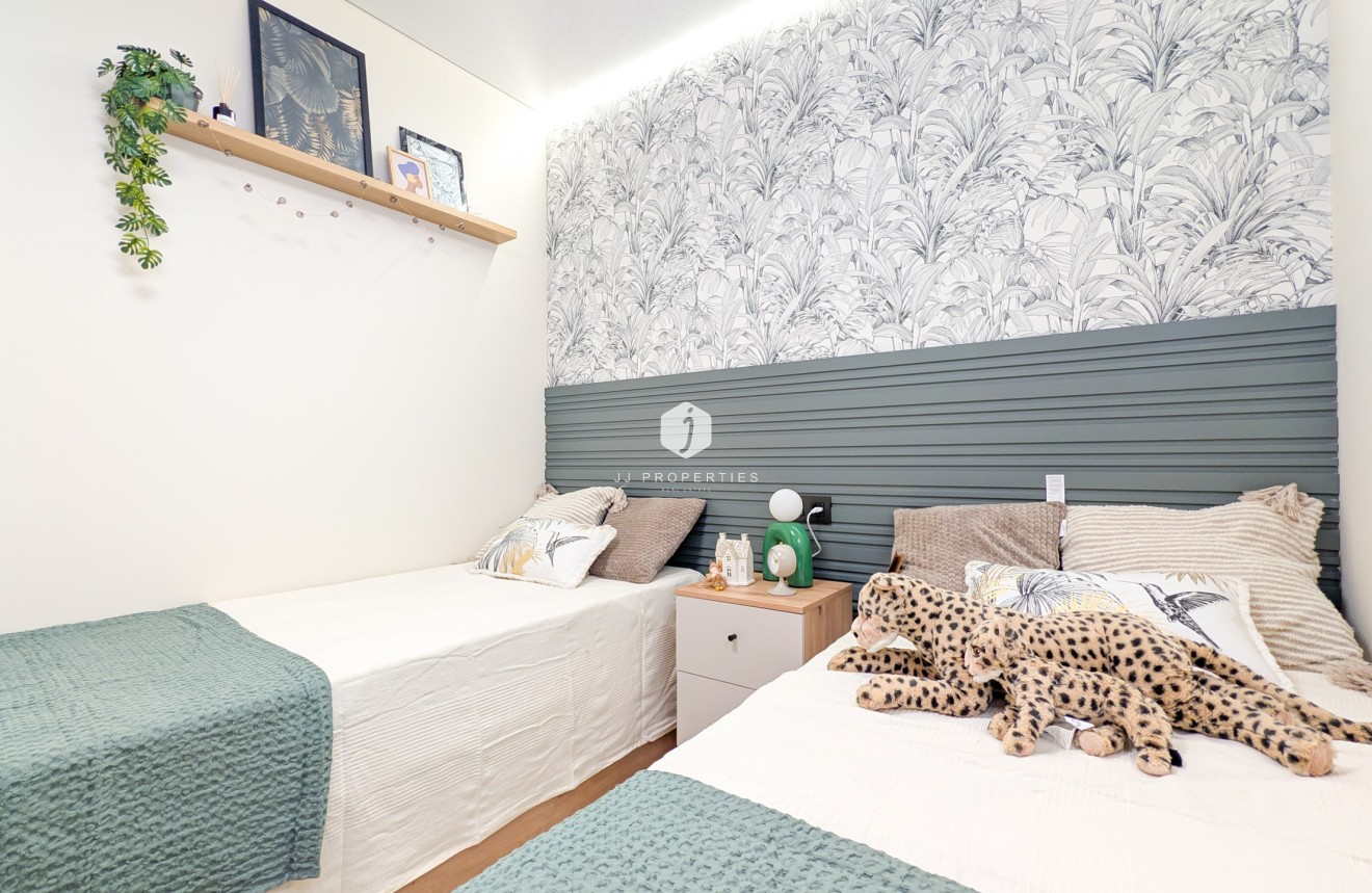 Z drugiej ręki - Mieszkanie w bloku -
Torrevieja - Costa Blanca